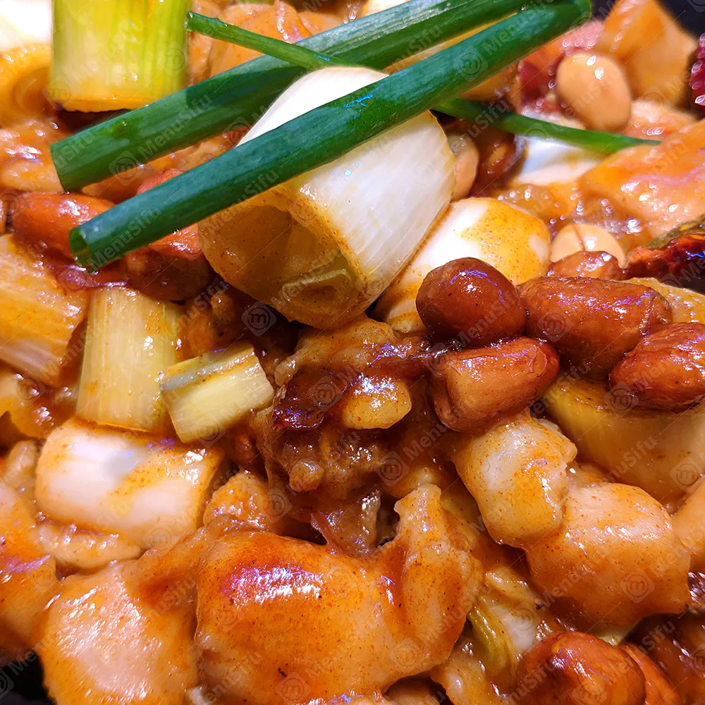Spicy kung pao chicken with peanuts at Happy Wok, a Chinese Restaurant in Livonia